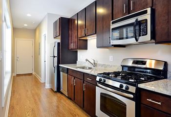 Fully equipped kitchen